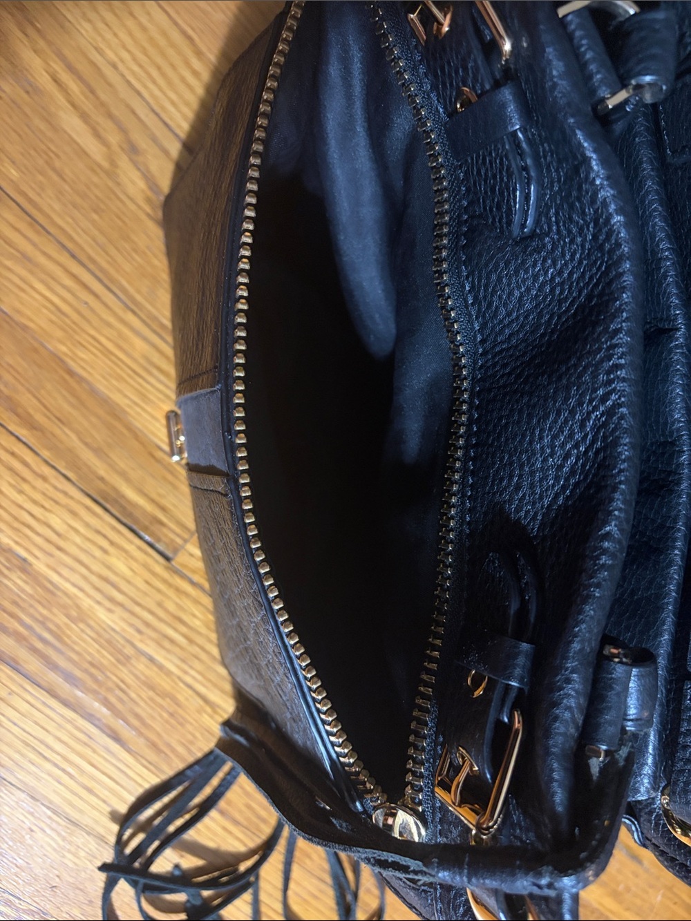 Rebecca Minkoff Pebbled Black Leather Handbag W/ Crossbody Strap & Gold Hardware - Picture 12 of 15